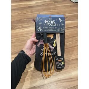 Hocus Pocus Broom Squad 3 Piece Kitchen Set Oven Mit, Spatula, Mixer 100% Cotton